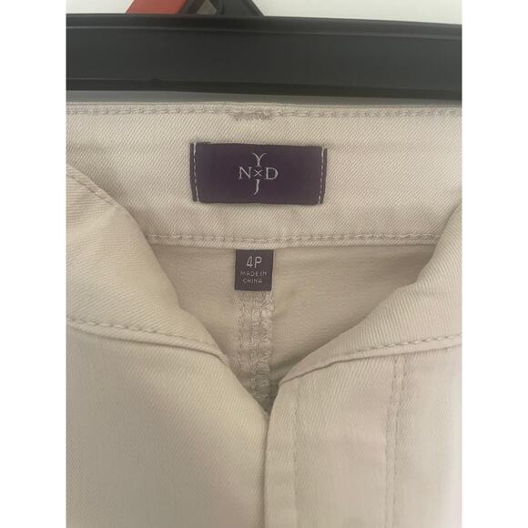 NxD Cream Straight Leg Pants Size Petite 4 - Picture 3 of 5